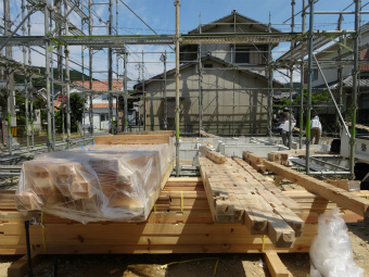 土台敷き