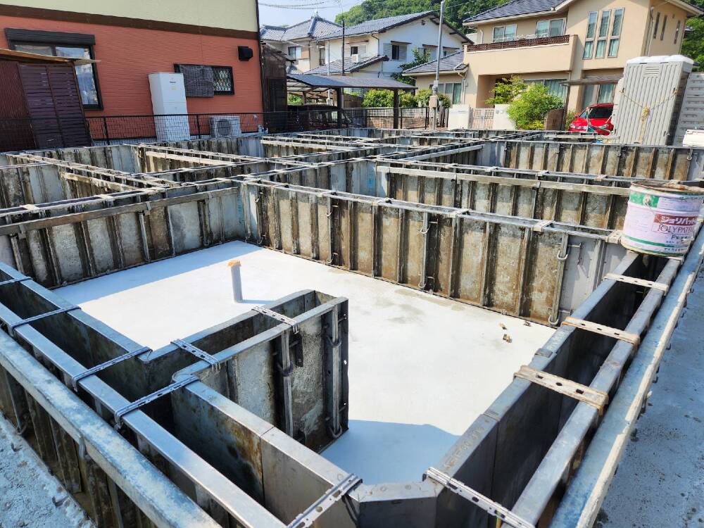 基礎型枠組み