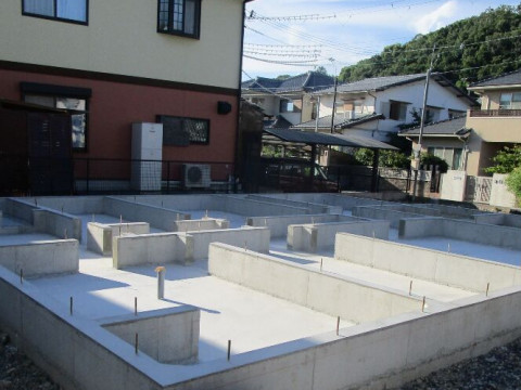 基礎完成