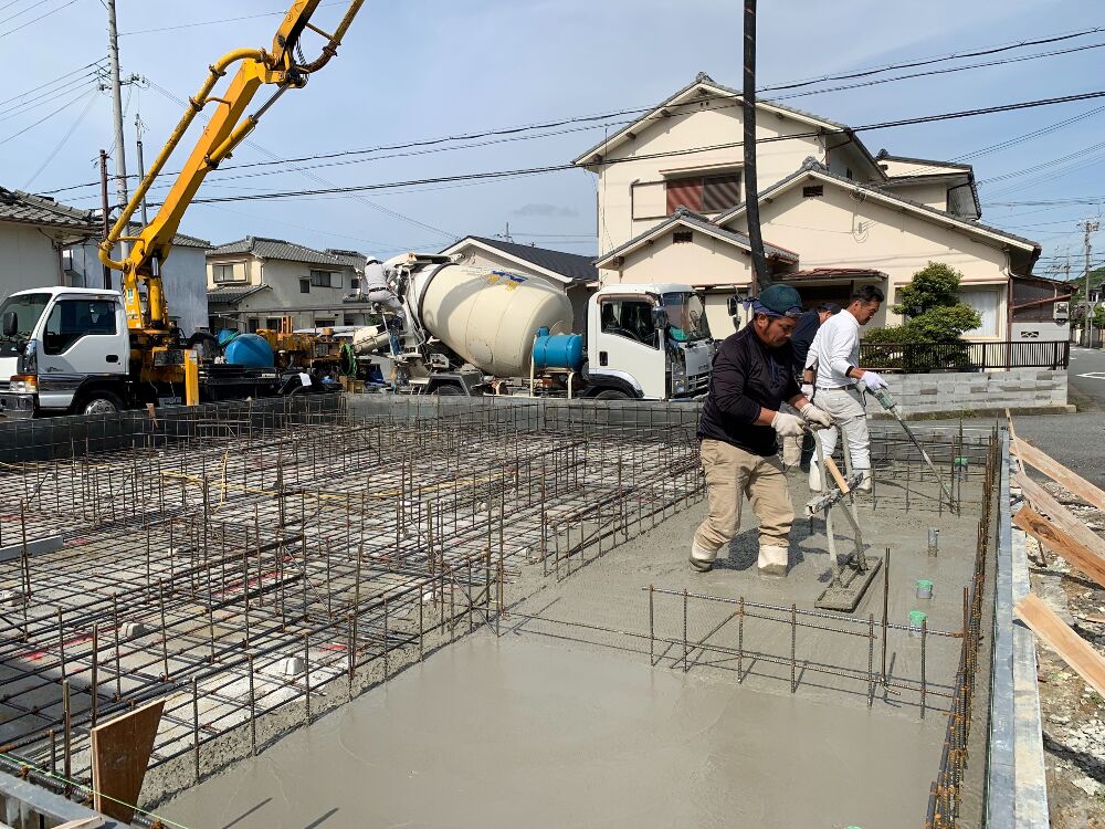 ベースコンクリート